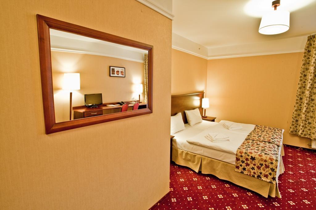 Hotel Stara Szmergielnia Bielsko-Biała Exterior photo